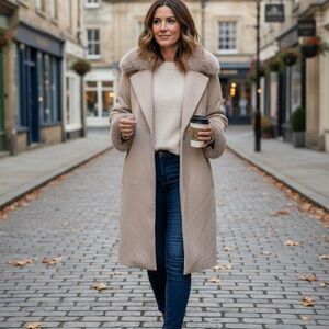 Elegant Beige Teddy Jacket with Plush Fur Accents